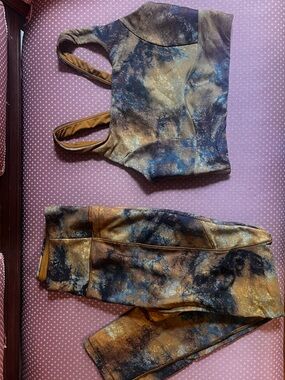 Calia earth-toned workout set